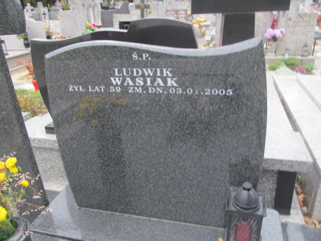 Ludwik Piotr Wasiak 1945 Paprotnia - Grobonet - Wyszukiwarka osób pochowanych
