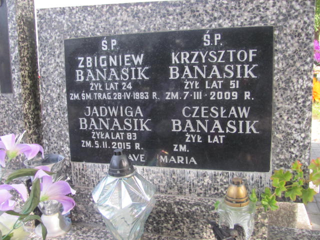 Zbigniew Banasik 1959 Paprotnia - Grobonet - Wyszukiwarka osób pochowanych