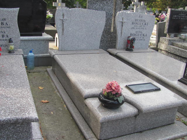 Teresa Bogucka 1944 Paprotnia - Grobonet - Wyszukiwarka osób pochowanych