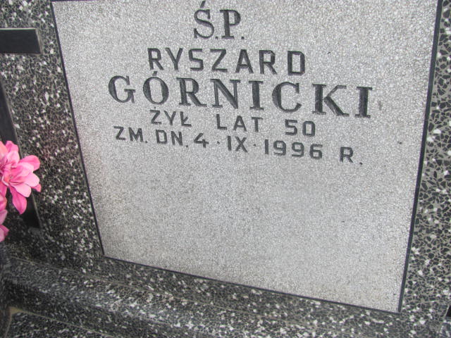 Ryszard Górnicki 1946 Paprotnia - Grobonet - Wyszukiwarka osób pochowanych